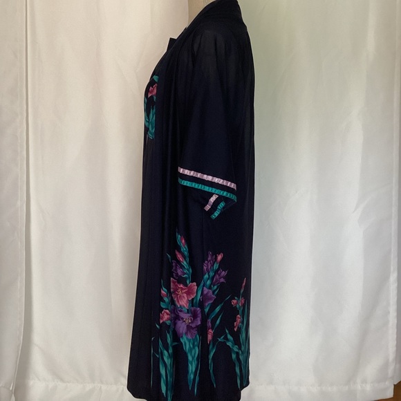 Navy floral summer dress with light cardigan ☀️🍉 - Picture 7 of 11